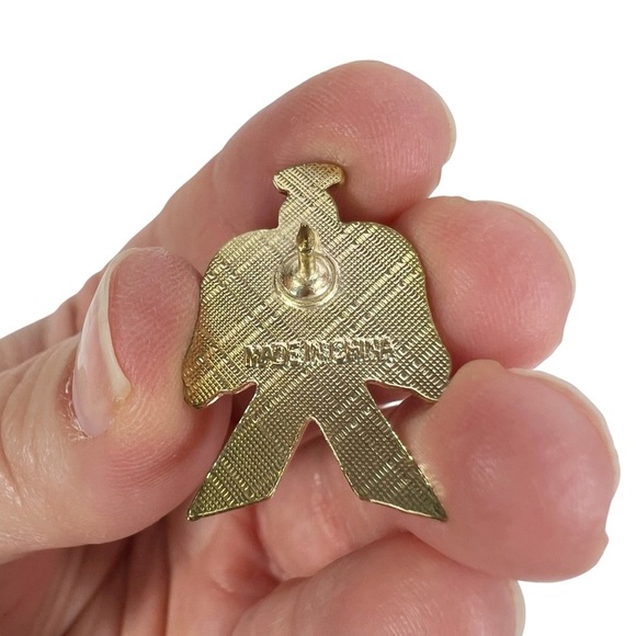 Lot of 4 Ribbon Lapel Pins Breast Cancer & One Less Wildfire - Picture 7 of 7